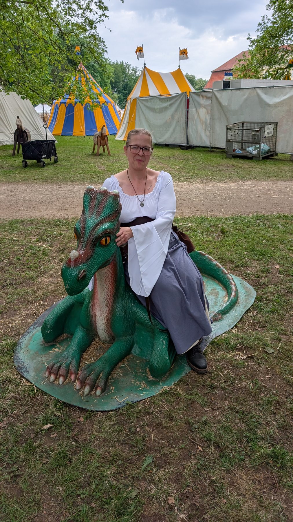 Auf dem Drachen